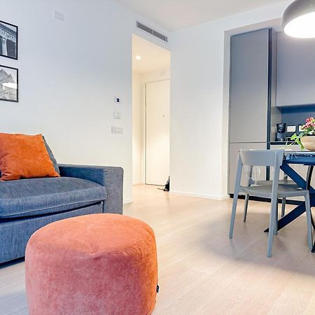 Menotti Suite 11 - 15 Min Dal Duomo Mailand Exterior foto