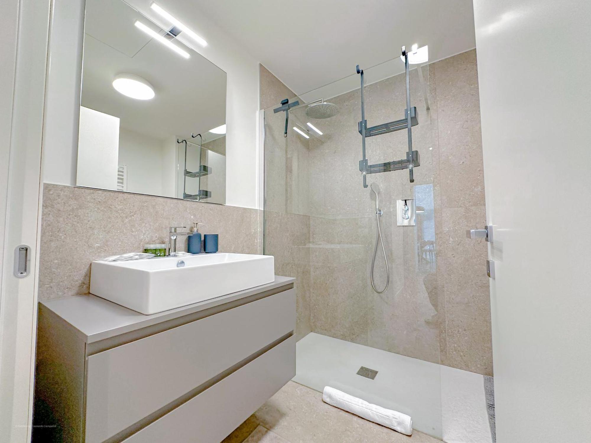 Menotti Suite 11 - 15 Min Dal Duomo Mailand Exterior foto